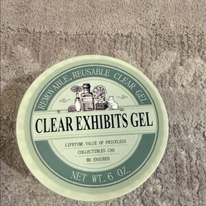 Clear Exhibits Gel - Removable and Reusable